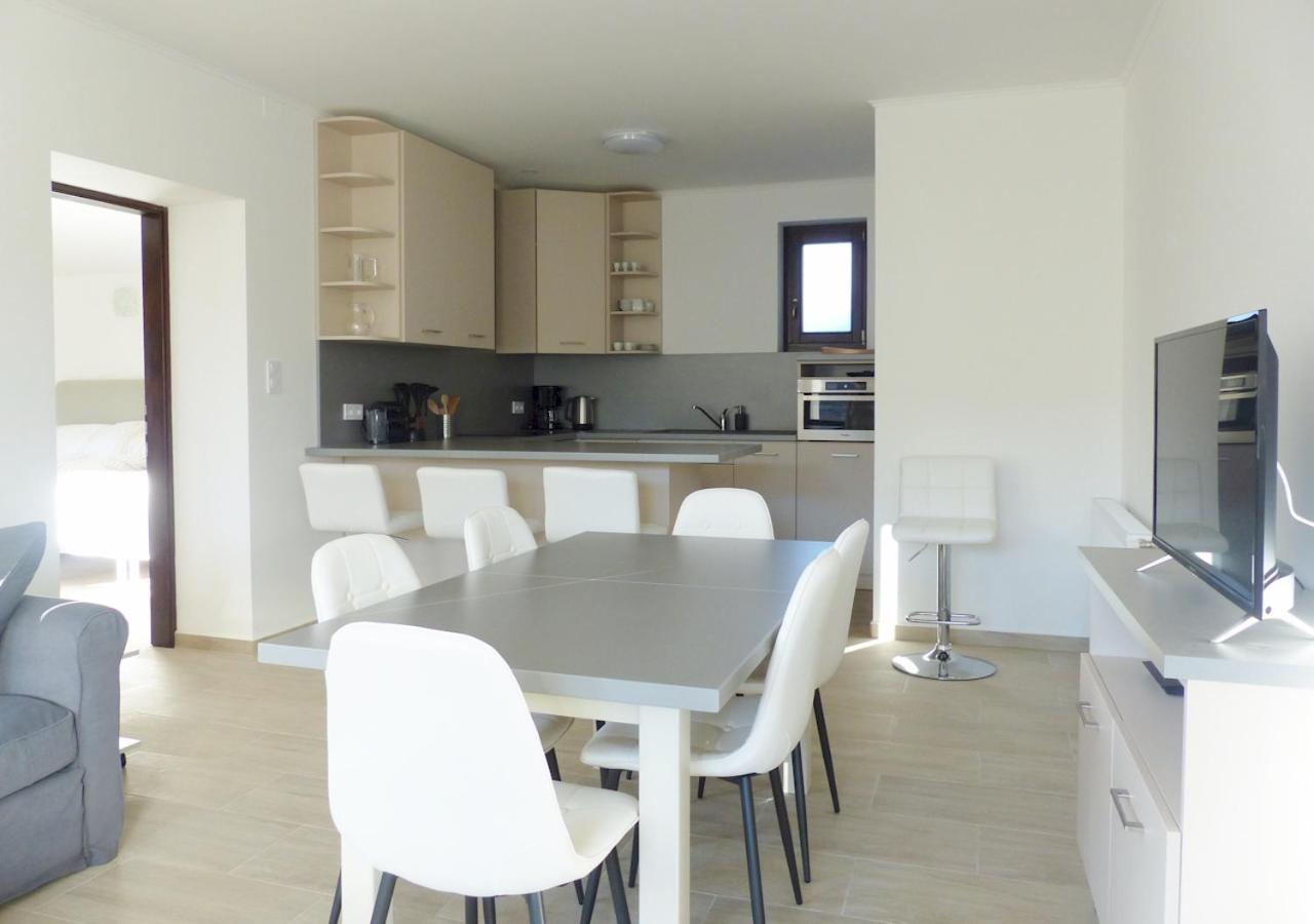 Guest House Magyarlukafa 外观 照片